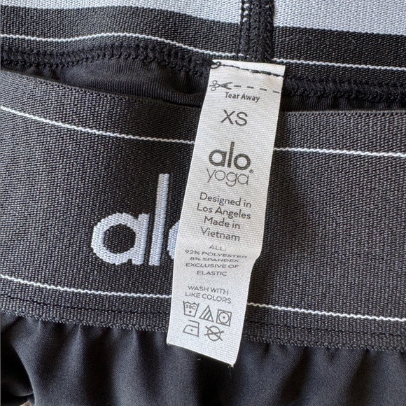 ALO Yoga Black Match Point Tennis Skirt - Picture 5 of 6